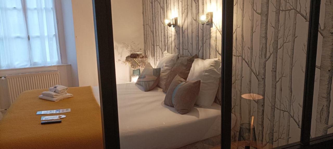 Hotel Le Petit Billot Vitre  Bagian luar foto