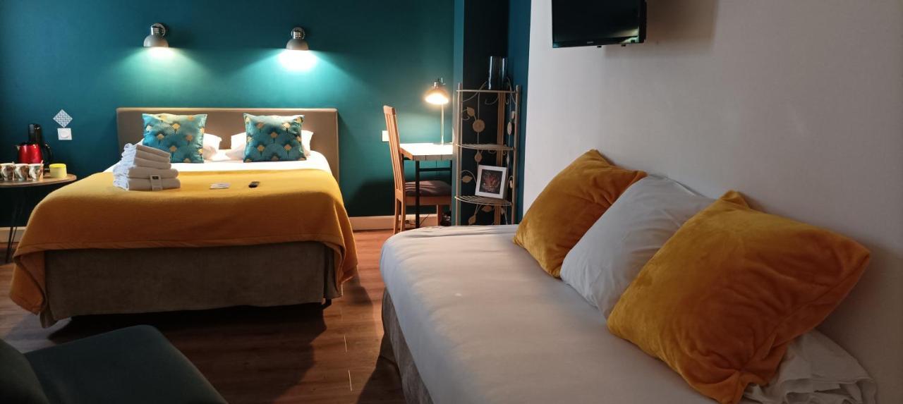 Hotel Le Petit Billot Vitre  Bagian luar foto